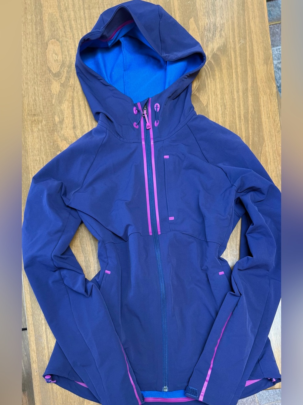 REI Women's Dark Purple Hooded Softshell Jacket with Pink Trim Size Medium